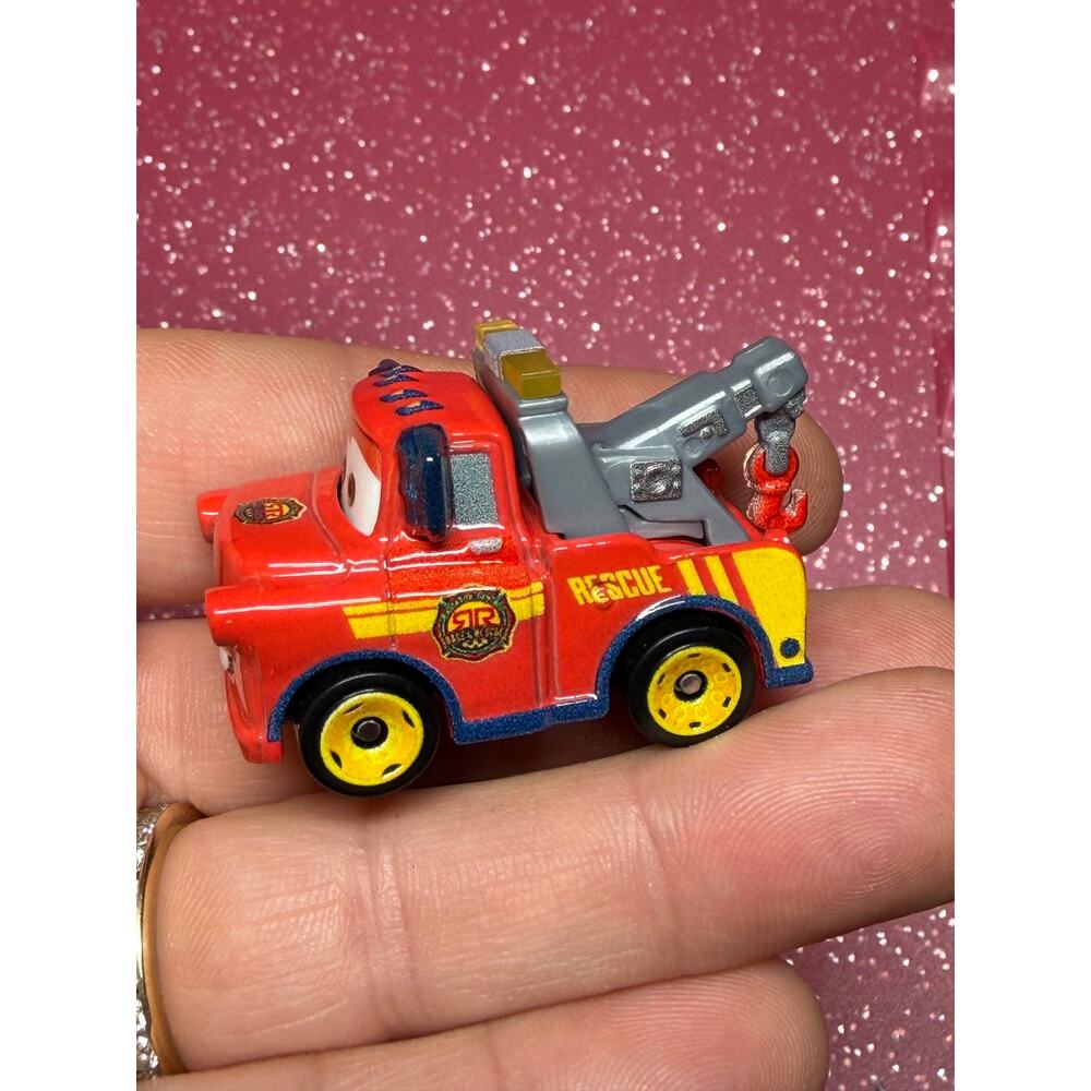Disney Pixar Cars Mini Racers Race & Rescue Mater - Picture 2 of 3
